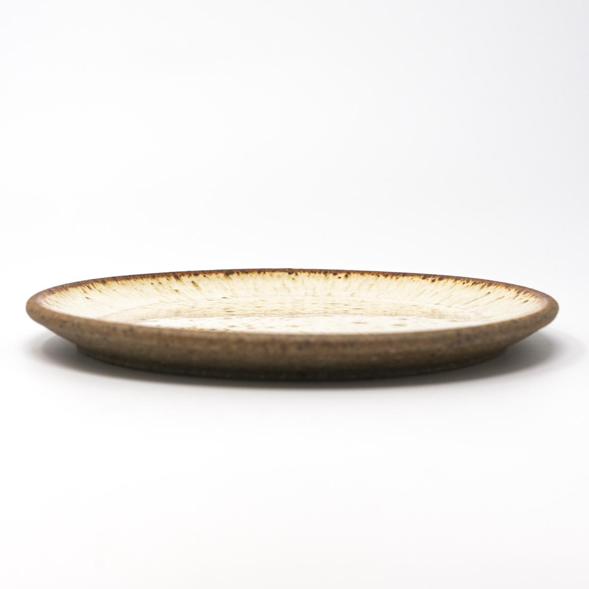 lisa armour brown cream plate flat