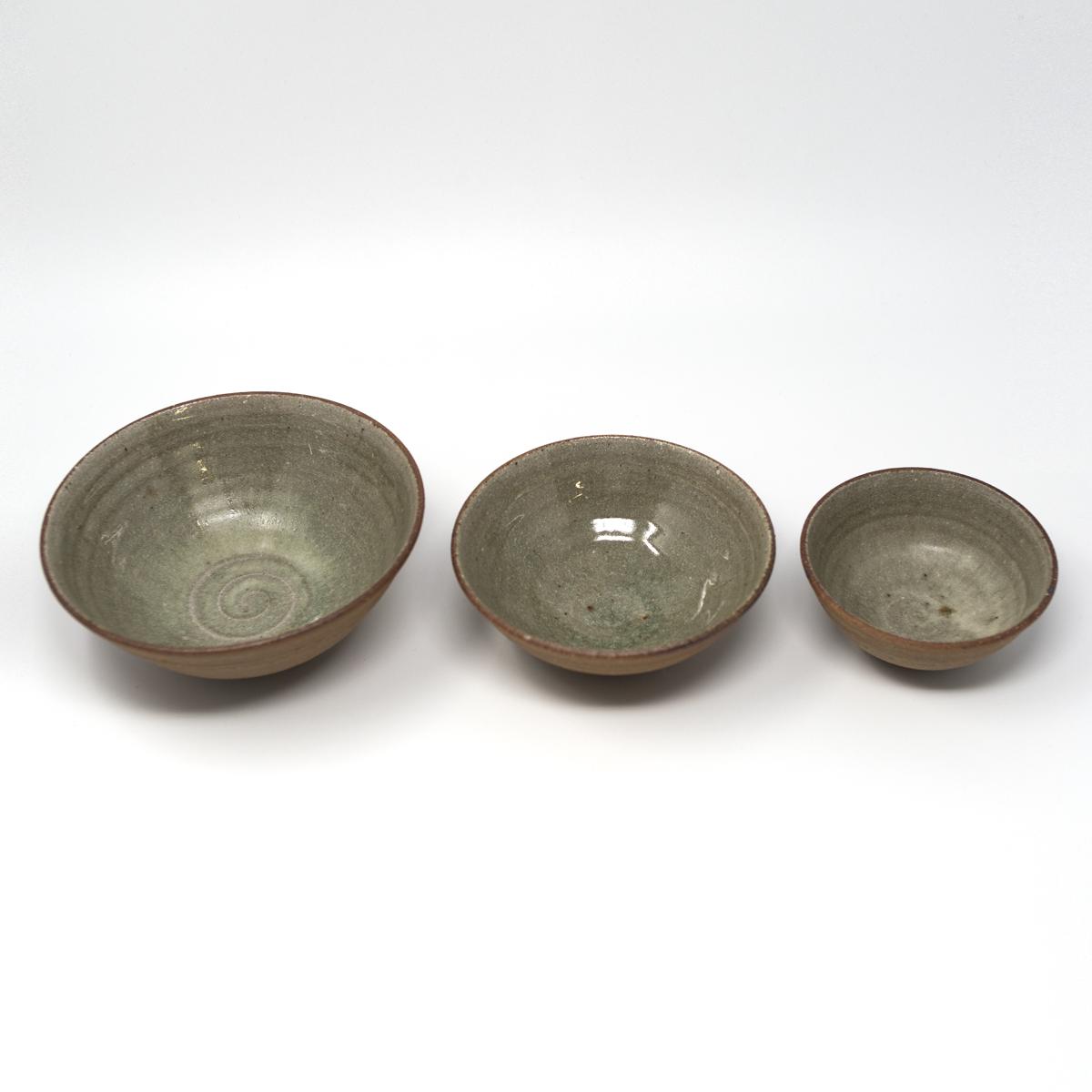 lisa armour brown green bowl set all side
