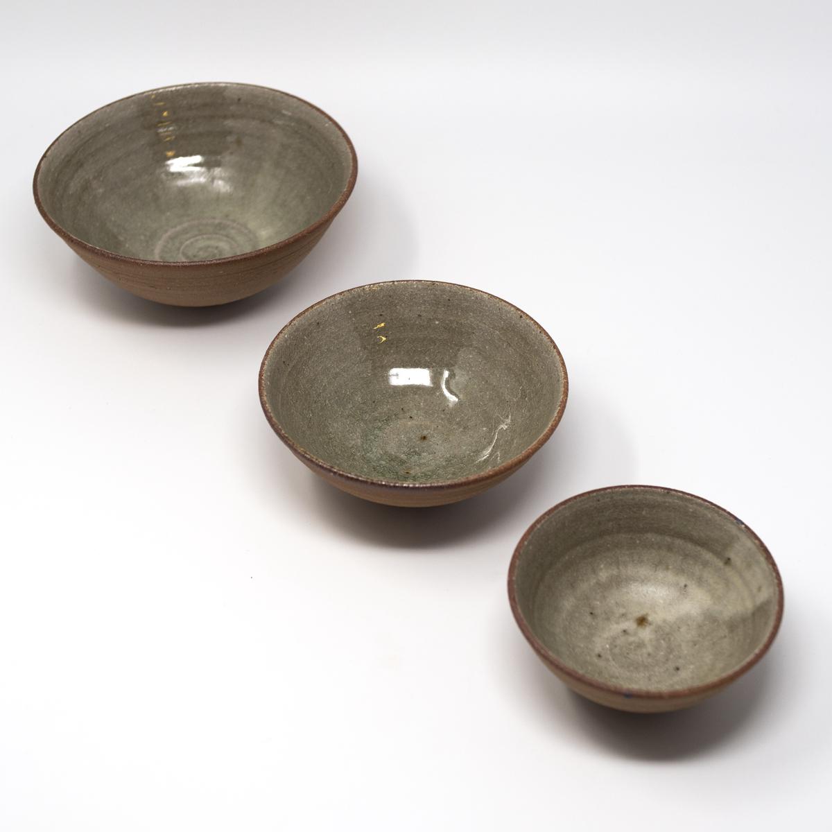 lisa armour brown green bowl set all top angle