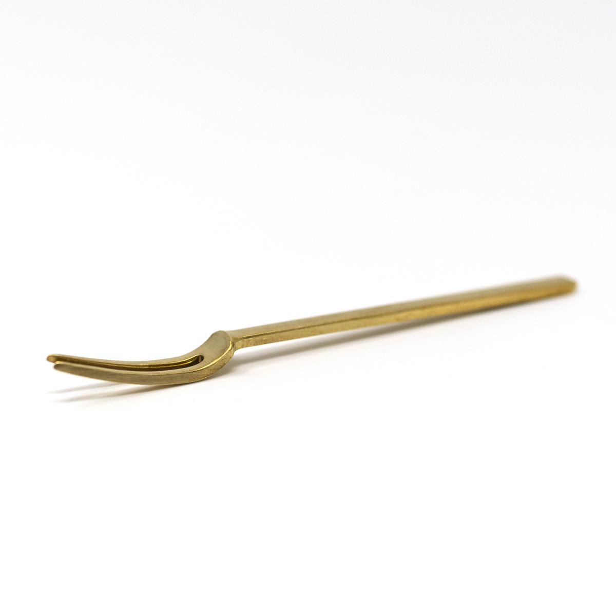 Azmaya dessert fork angle