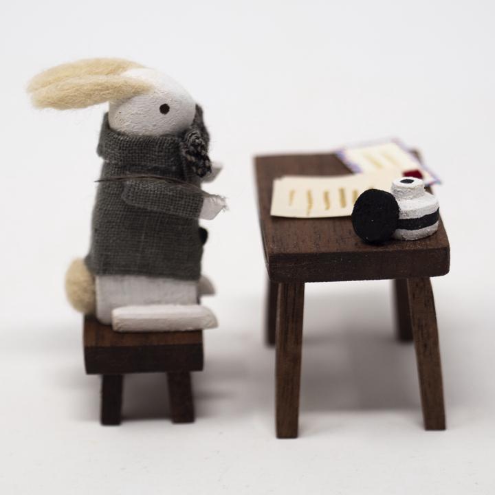 rabbit side