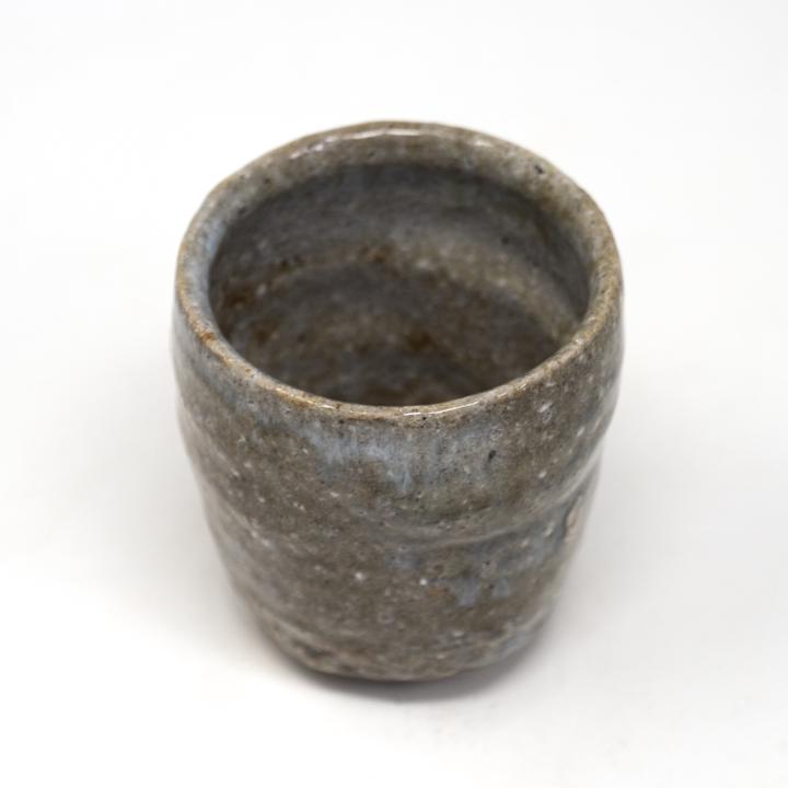 isao grey cup top angle