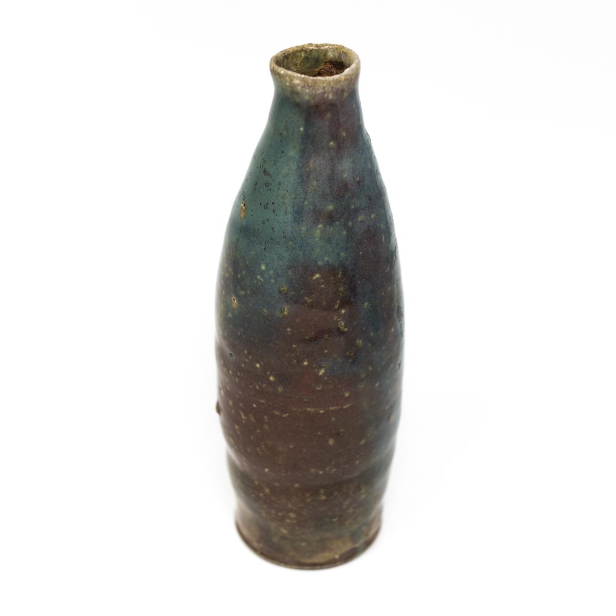 isao tall vase front top angle