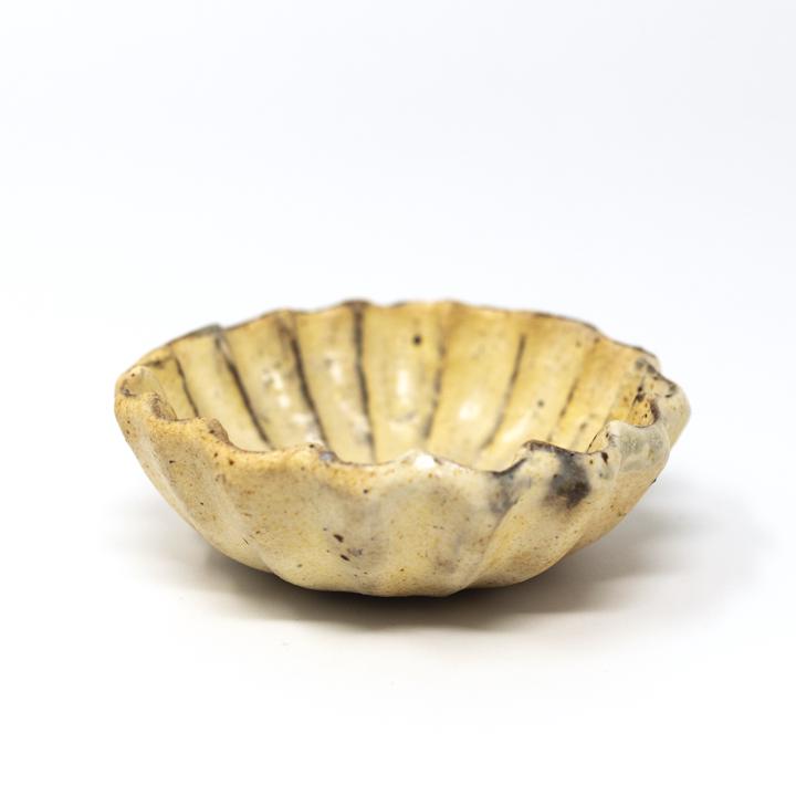Fumie Suzuki ceramics small white bowl