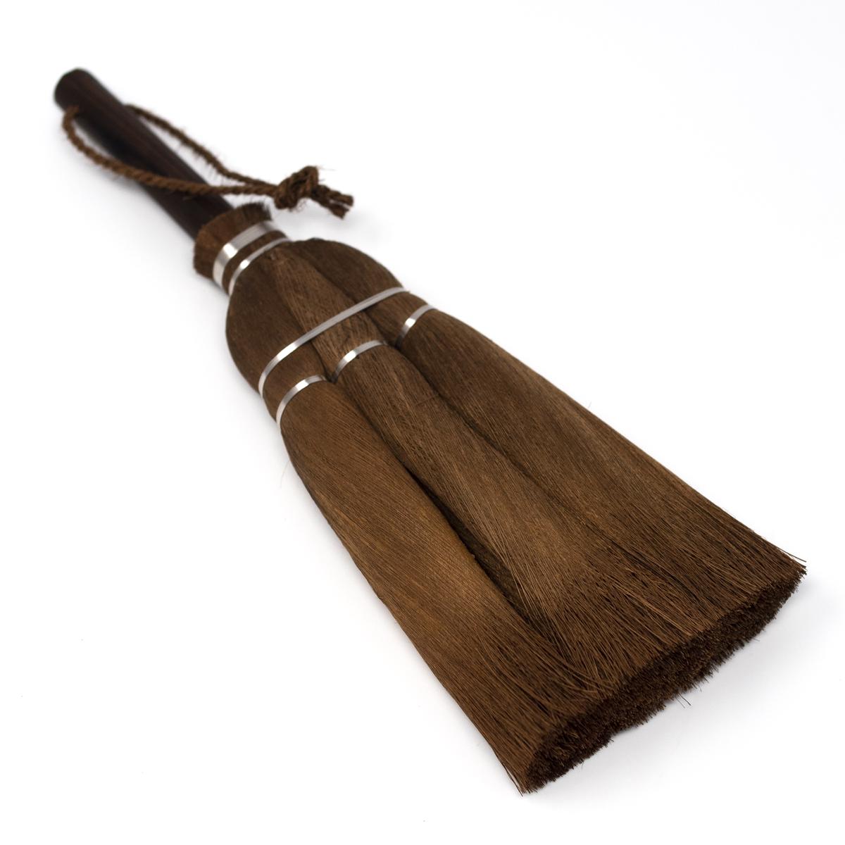large brush angle