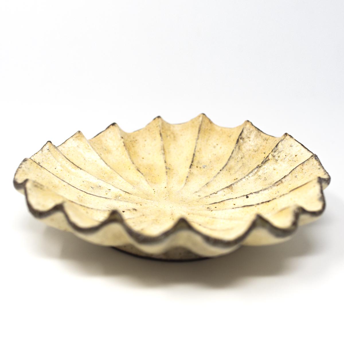 Fumie Suzuki ceramic large white dish side