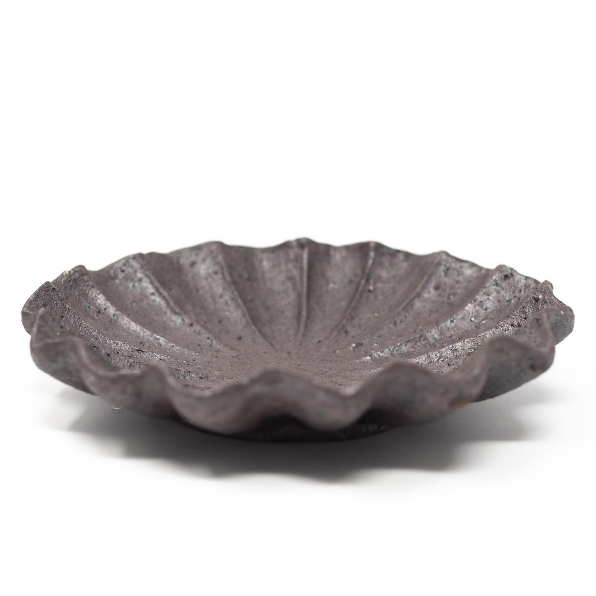 Fumie Suzuki ceramic large black dish side