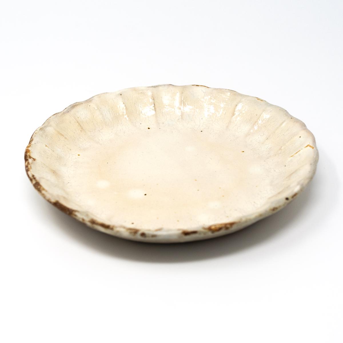mashiko cream plate side angle