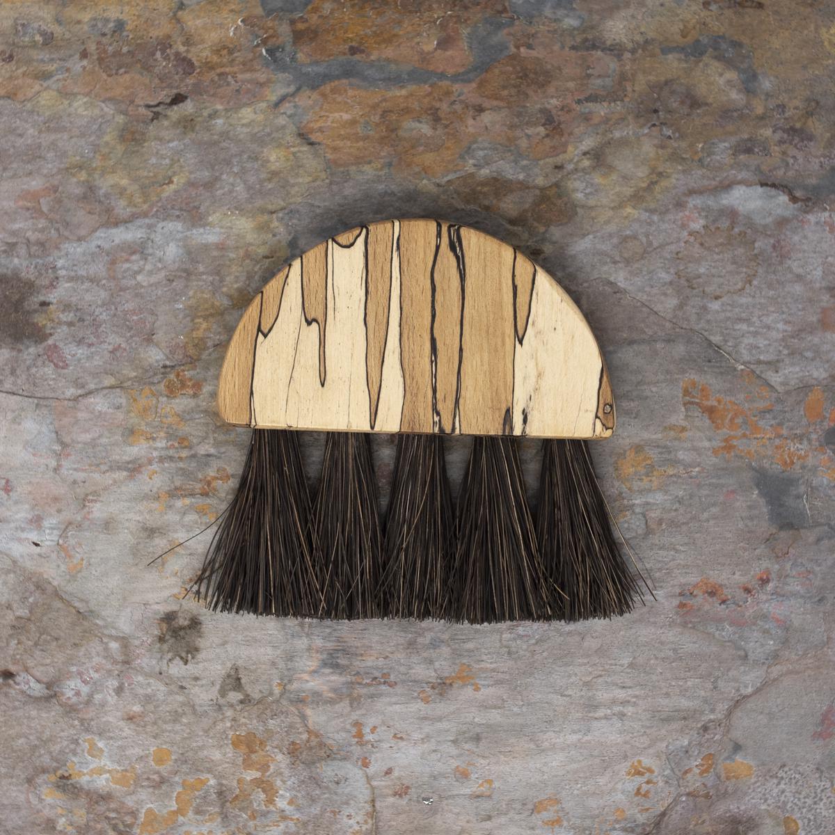 slow made goods brush 1 lifestyle