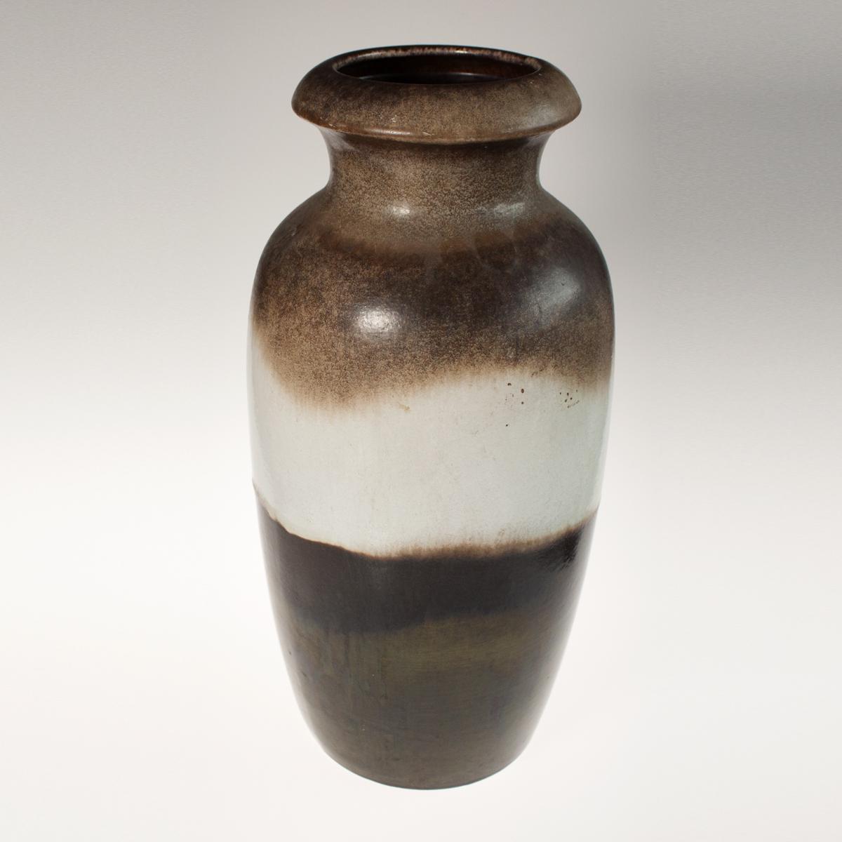 ombre vase