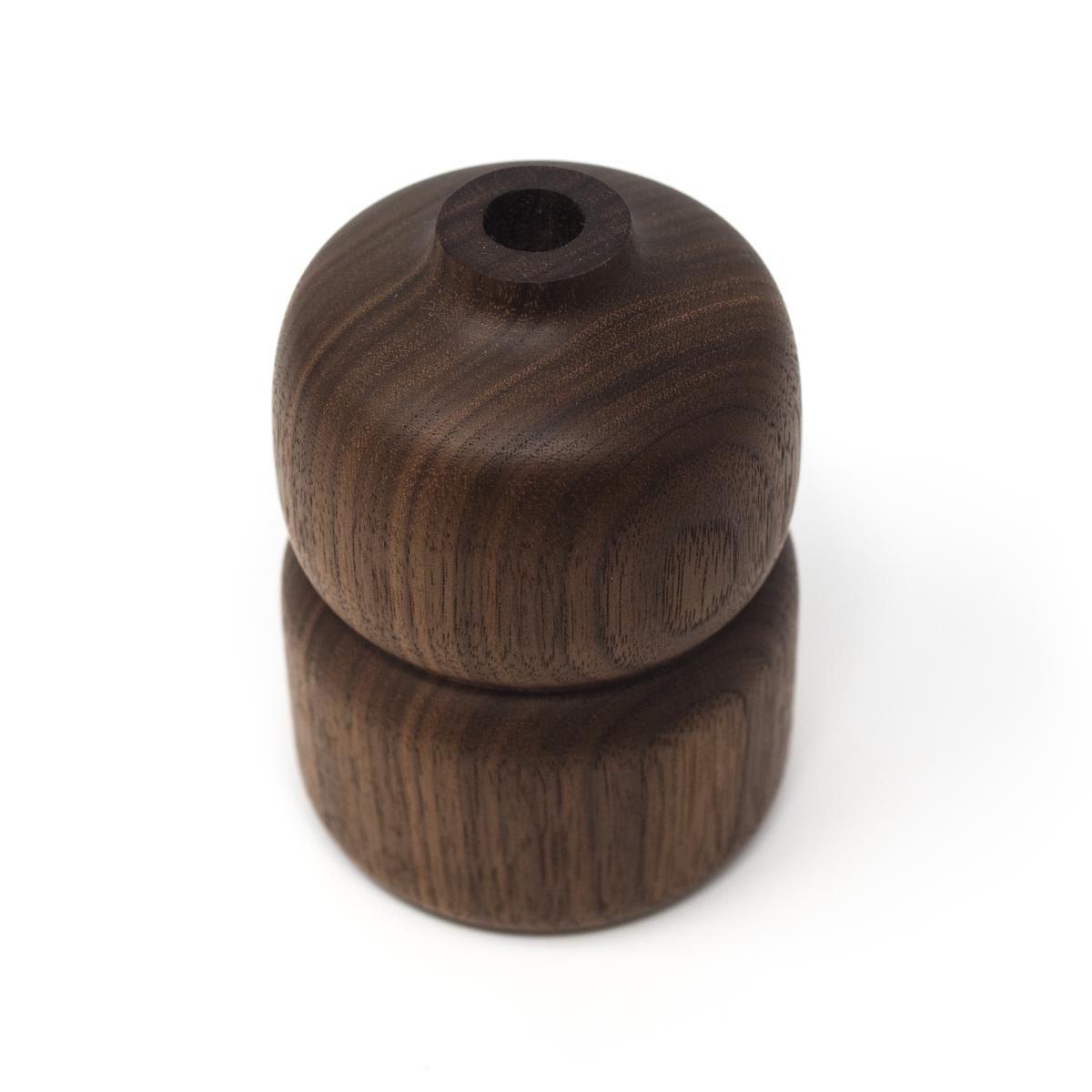 melanie abrantes vase top angle