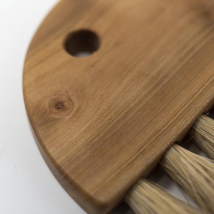 slow made goods brush 2 closeup top