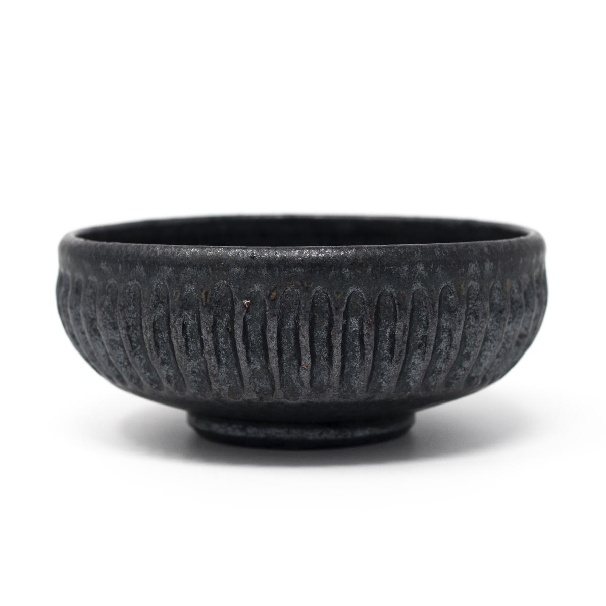 mashiko small low black side bowl