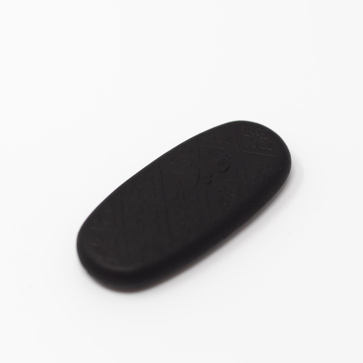 pigment pen and rubber rubber