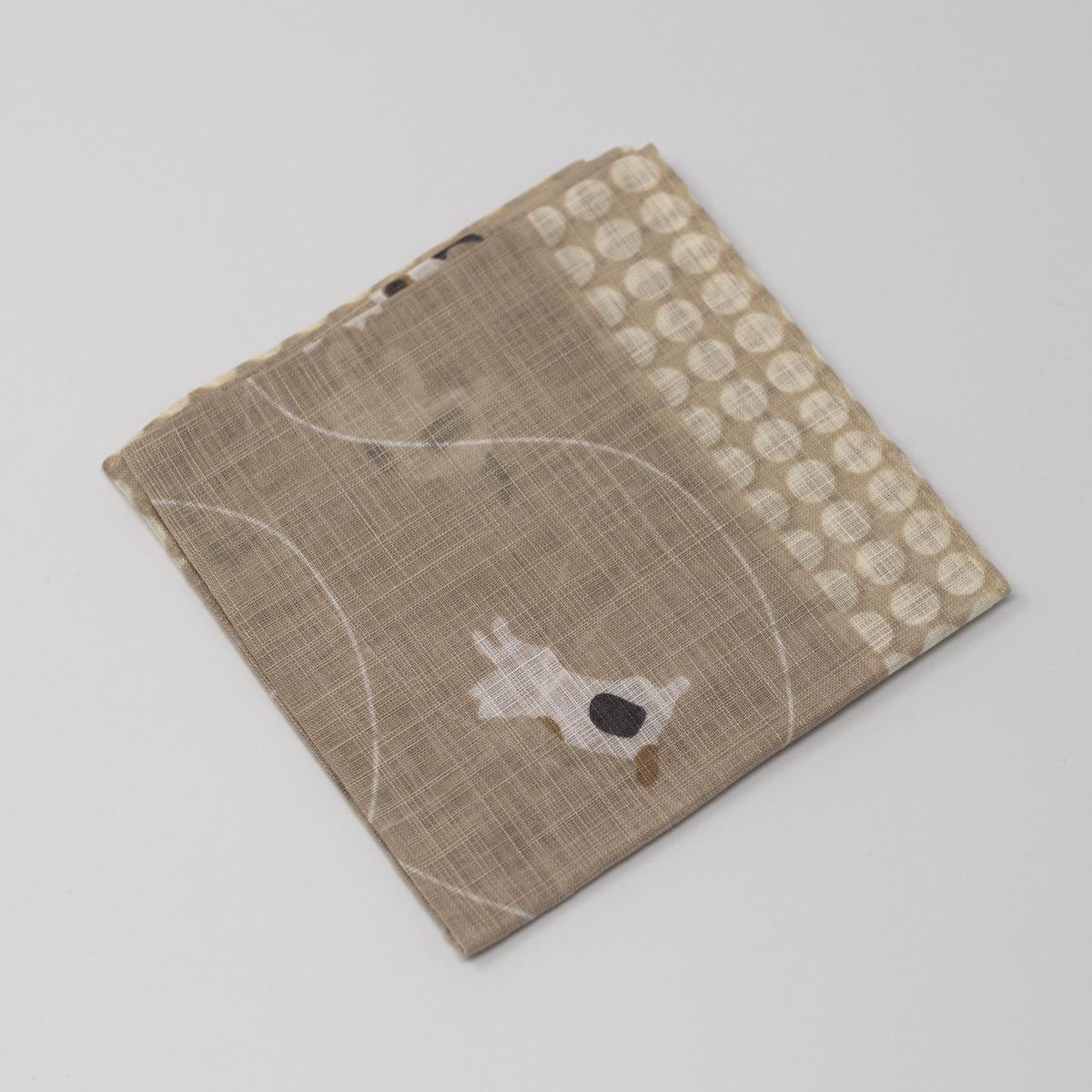 kiriko cat cloth top angle