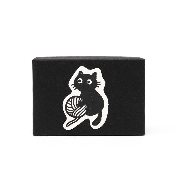 general black box cat paperclips