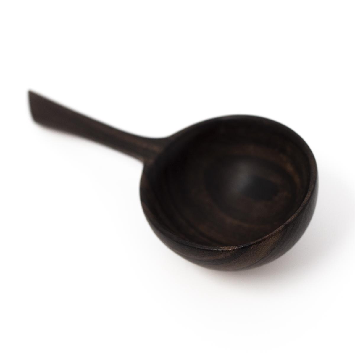 qasa qasa coffee scoop front angle