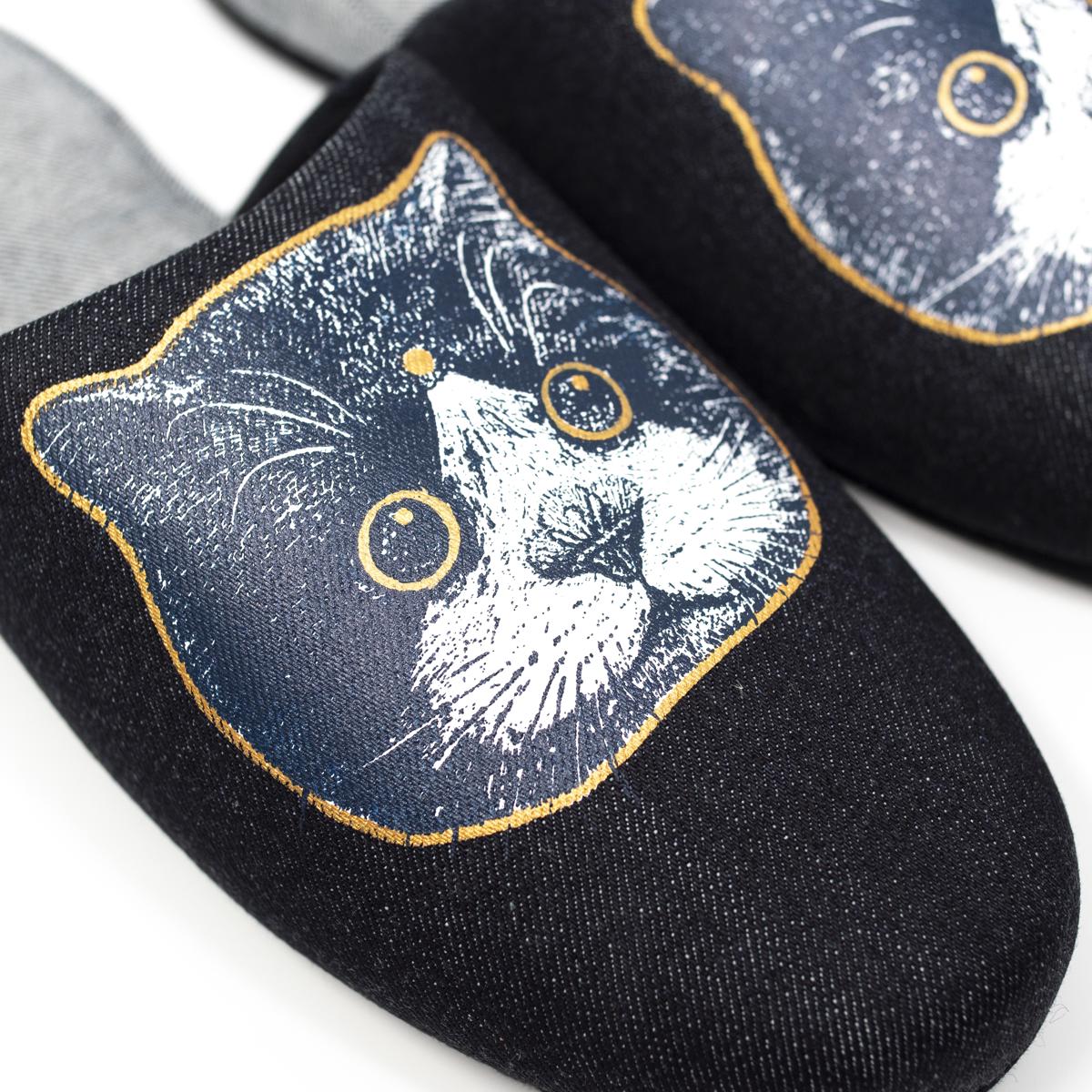 heiwa cat slippers large blue toe