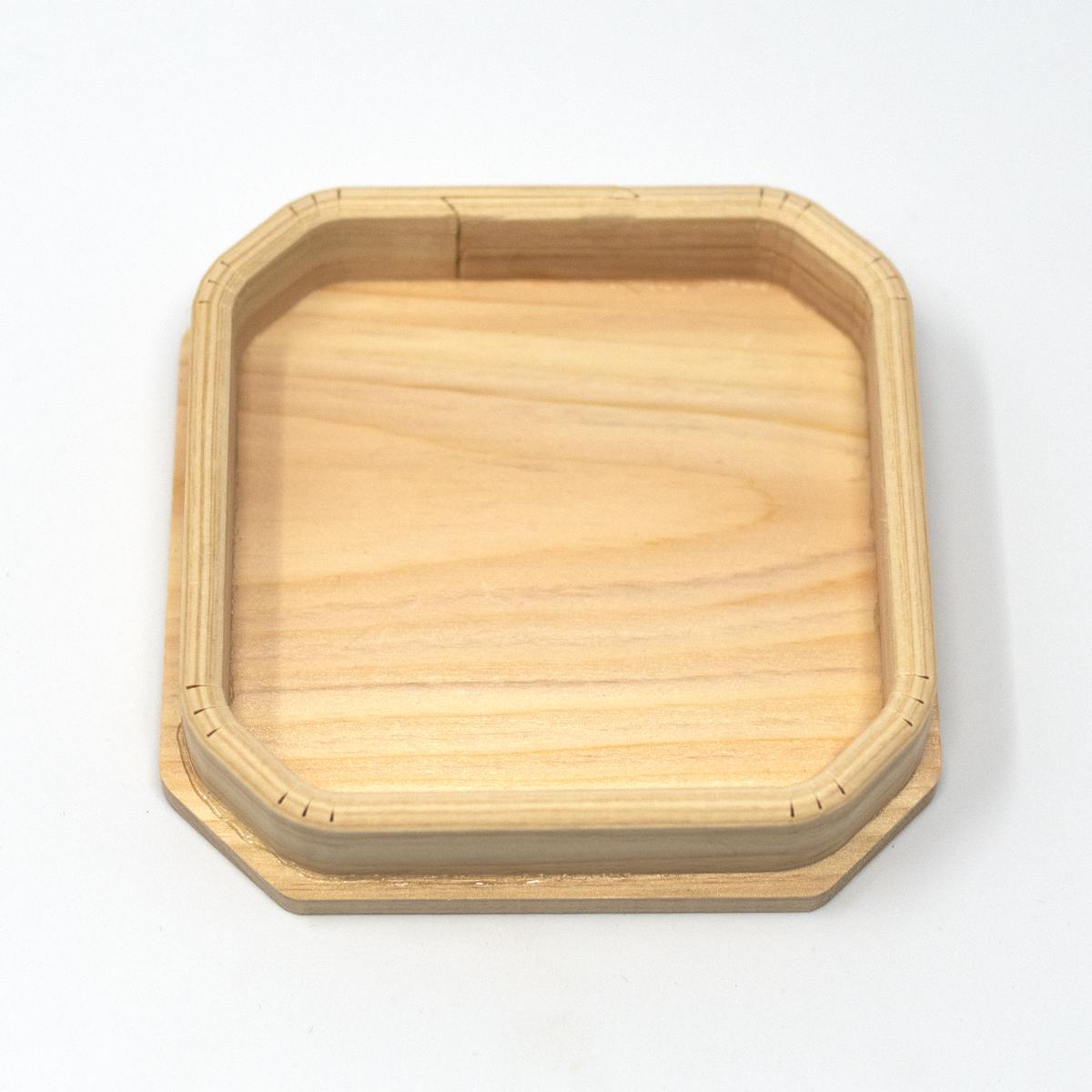 general tray front angle