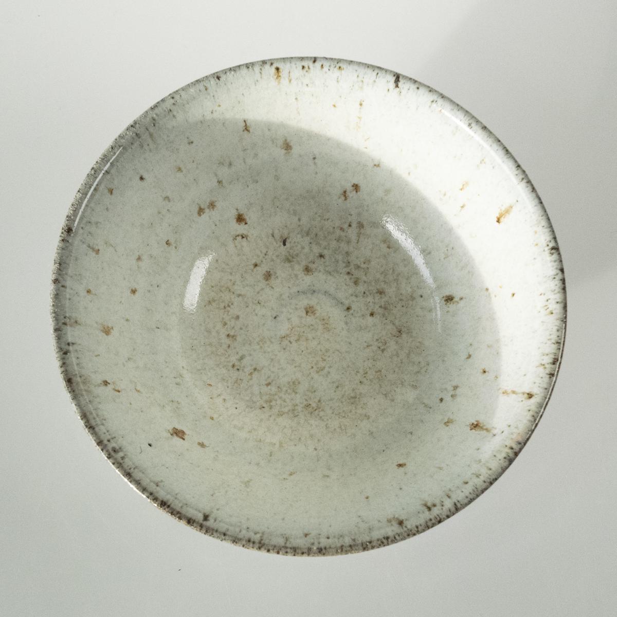 Lisa Armour Brown shallow bowl top