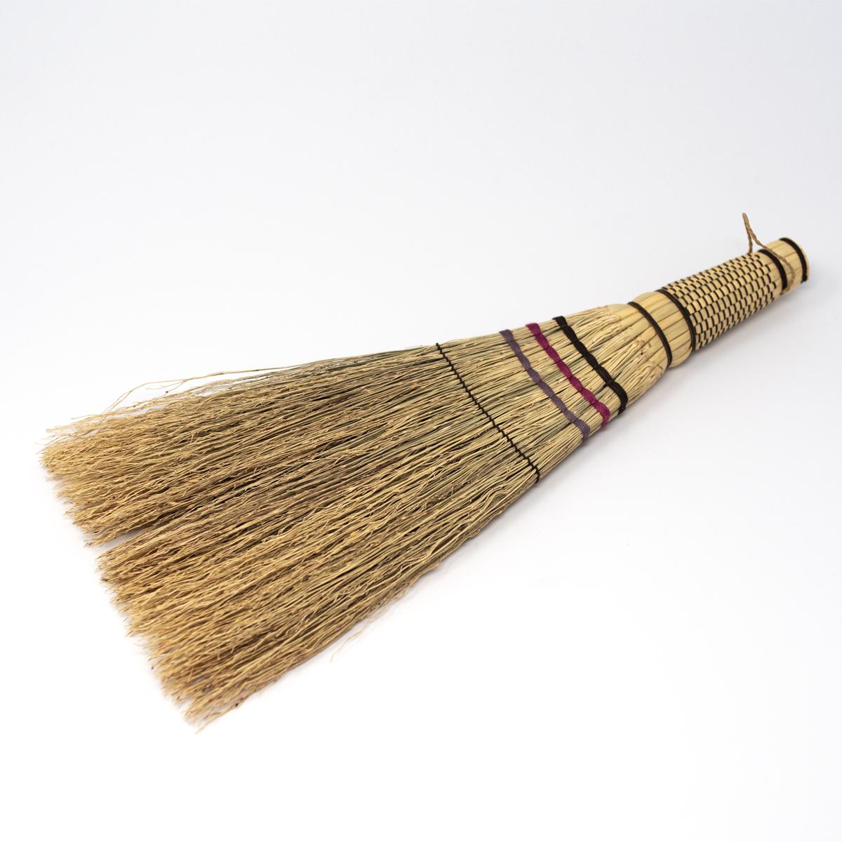 azusa large brush 1 top angle