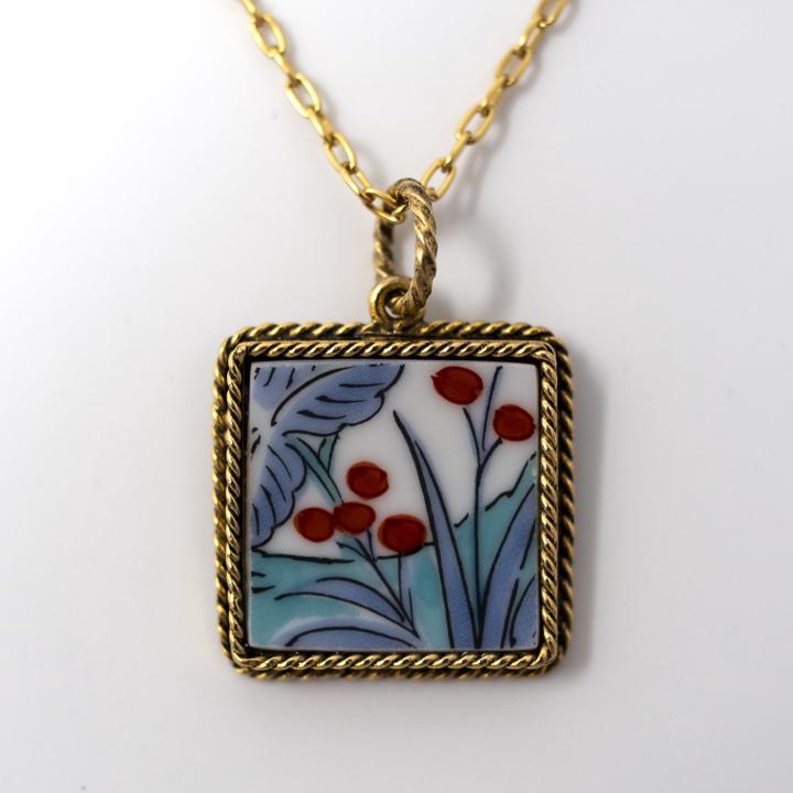 nozomi square necklace 2