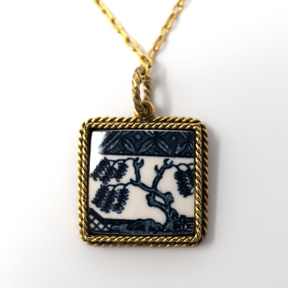 nozomi square necklace 3