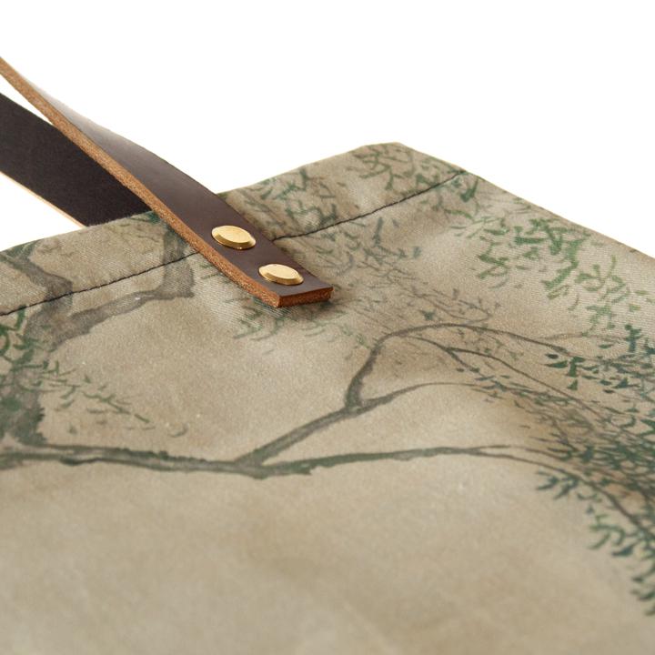 bird print bag top