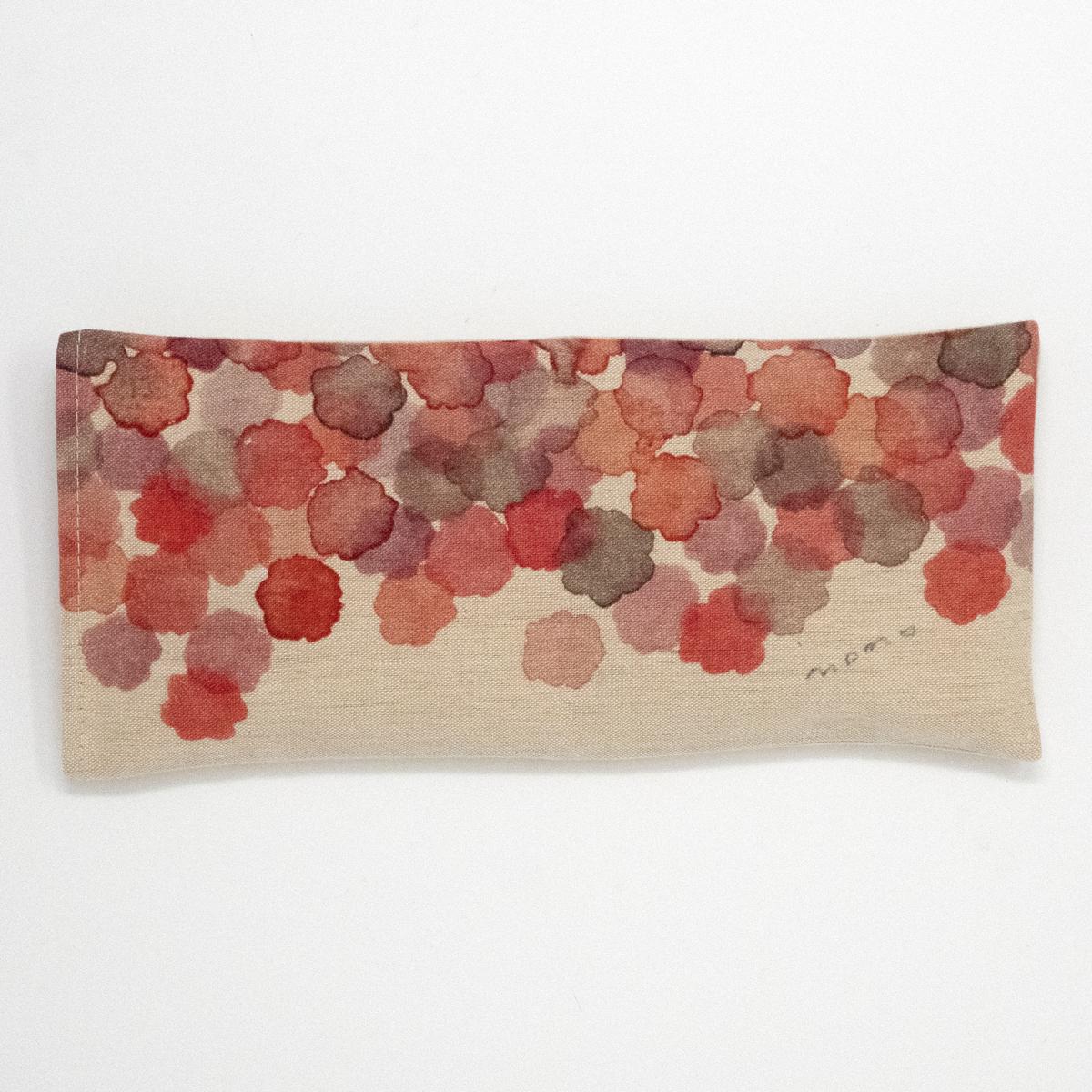 red eye pillow flat