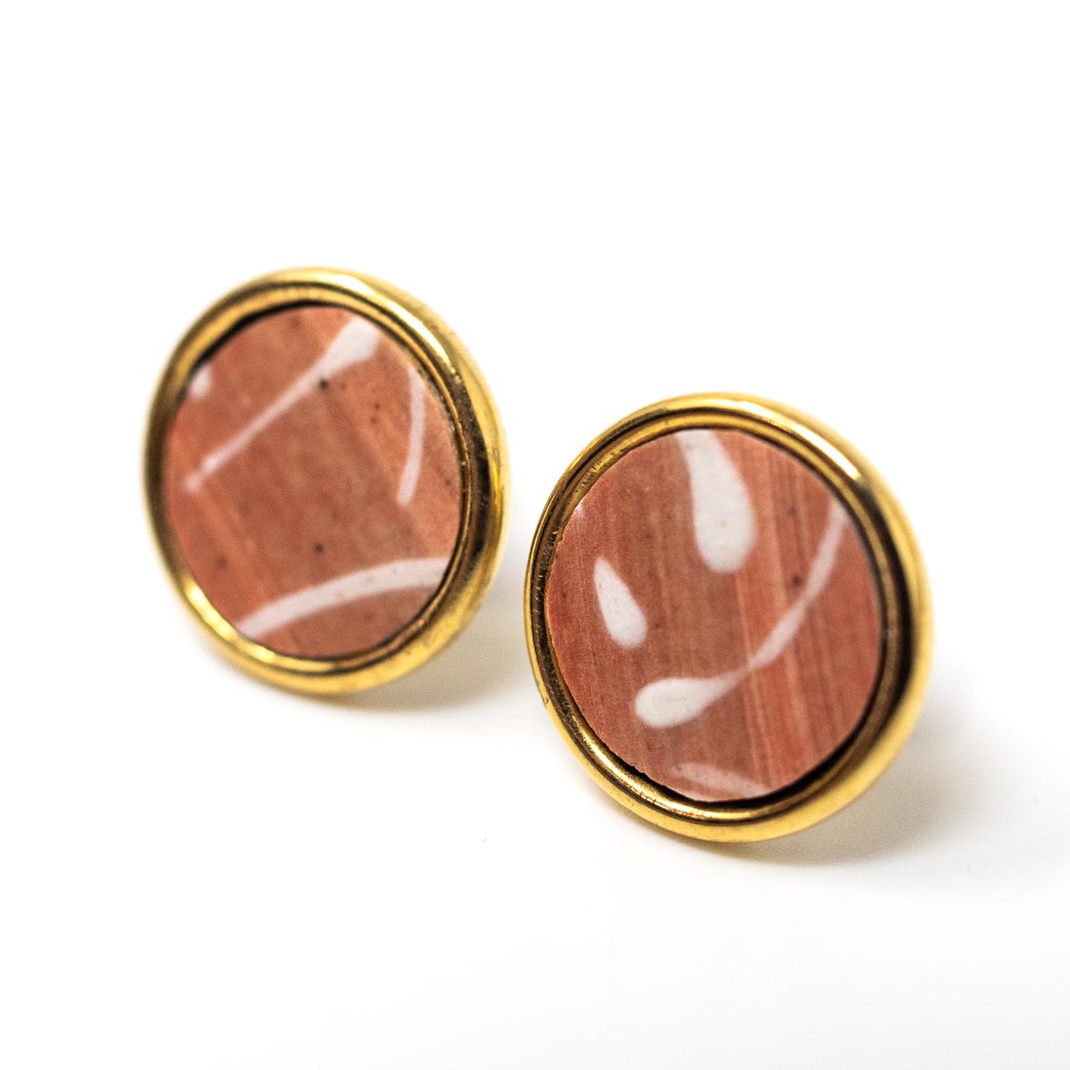 nozomi stud earring red angle