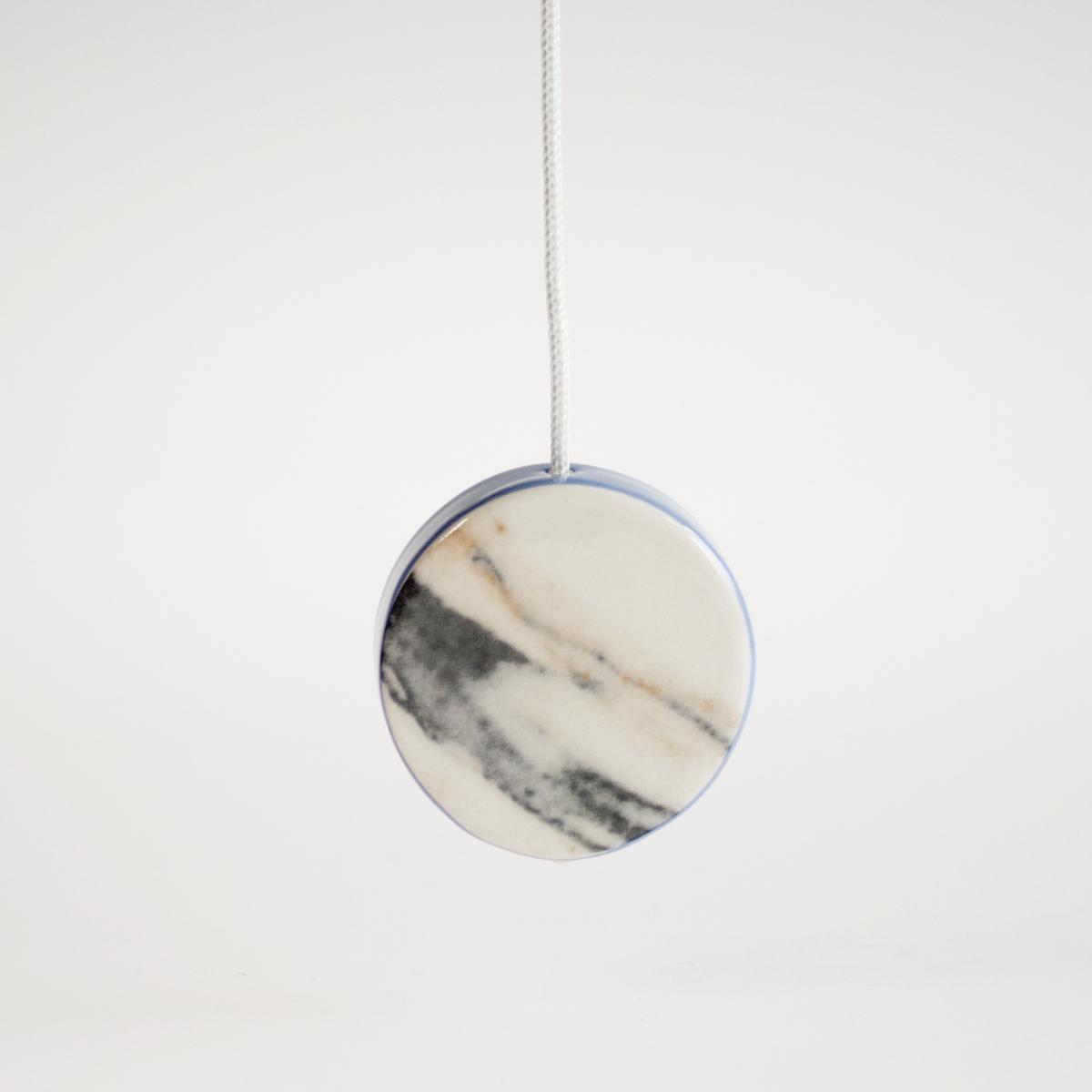 blue pully