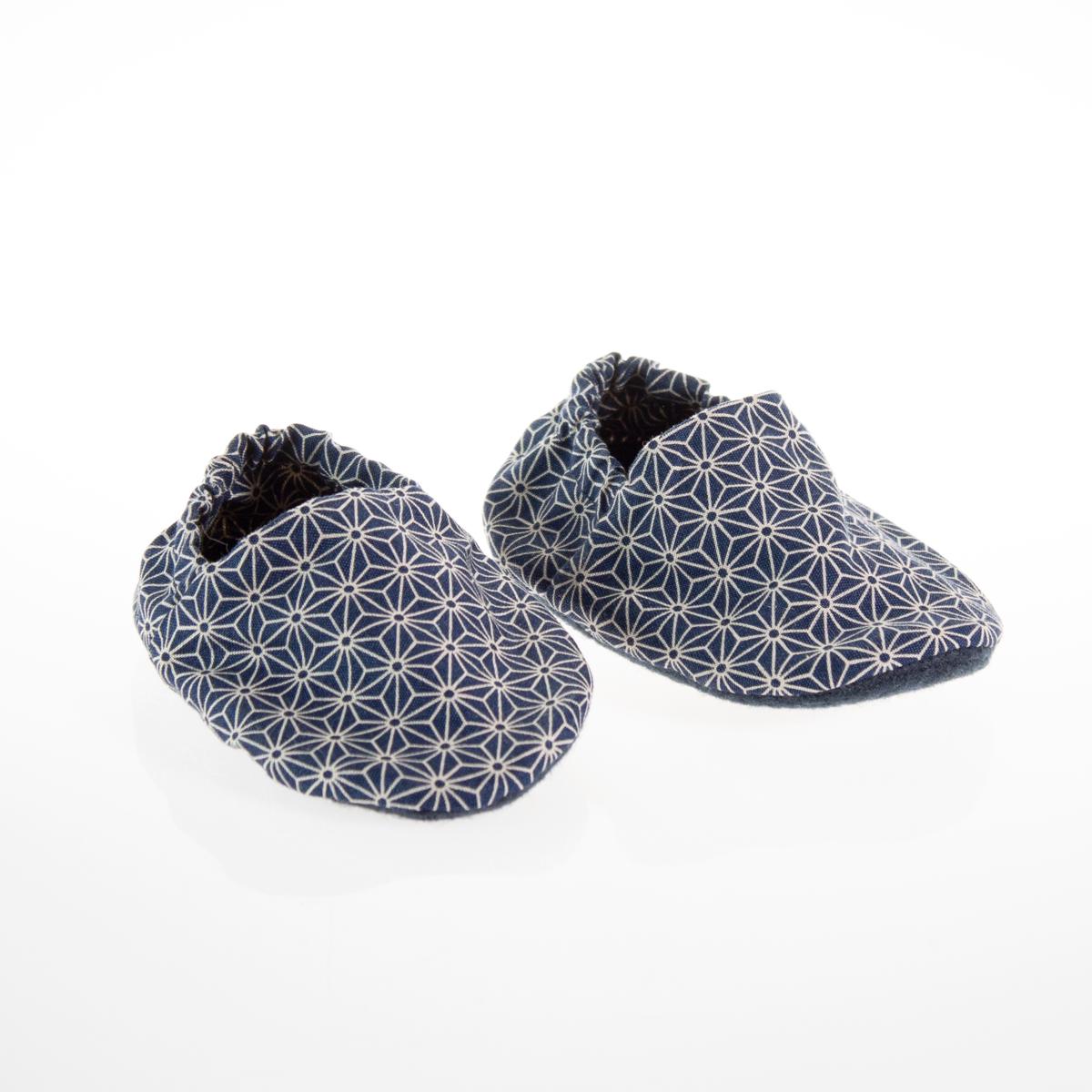 japanese baby slippers left