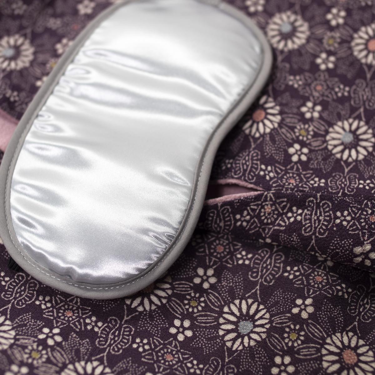 Kiku Kimono Closeup