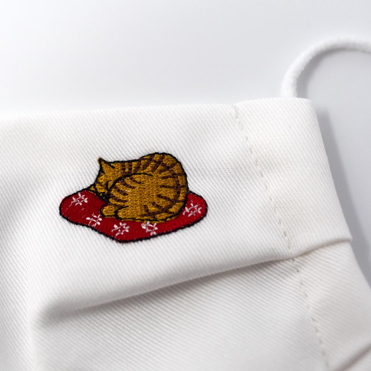kyototo cat facemasks whit closeup