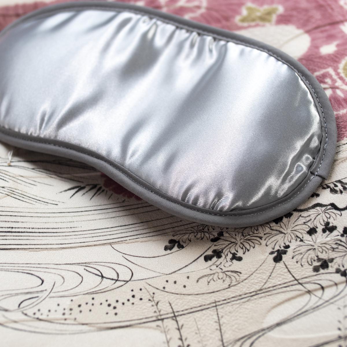 kimono set 12 eye mask